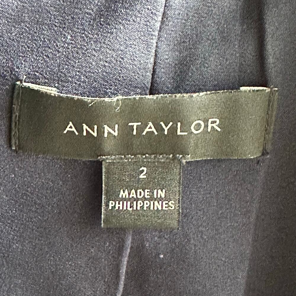 Ann Taylor The One Button Blazer Jacket in Seasonless Stretch Navy - Picture 7 of 8